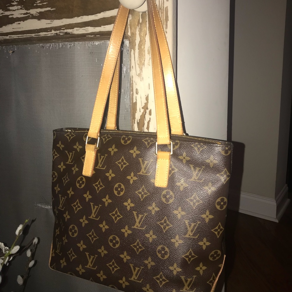 Authentic Louis Vuitton Cabas Piano signature tote